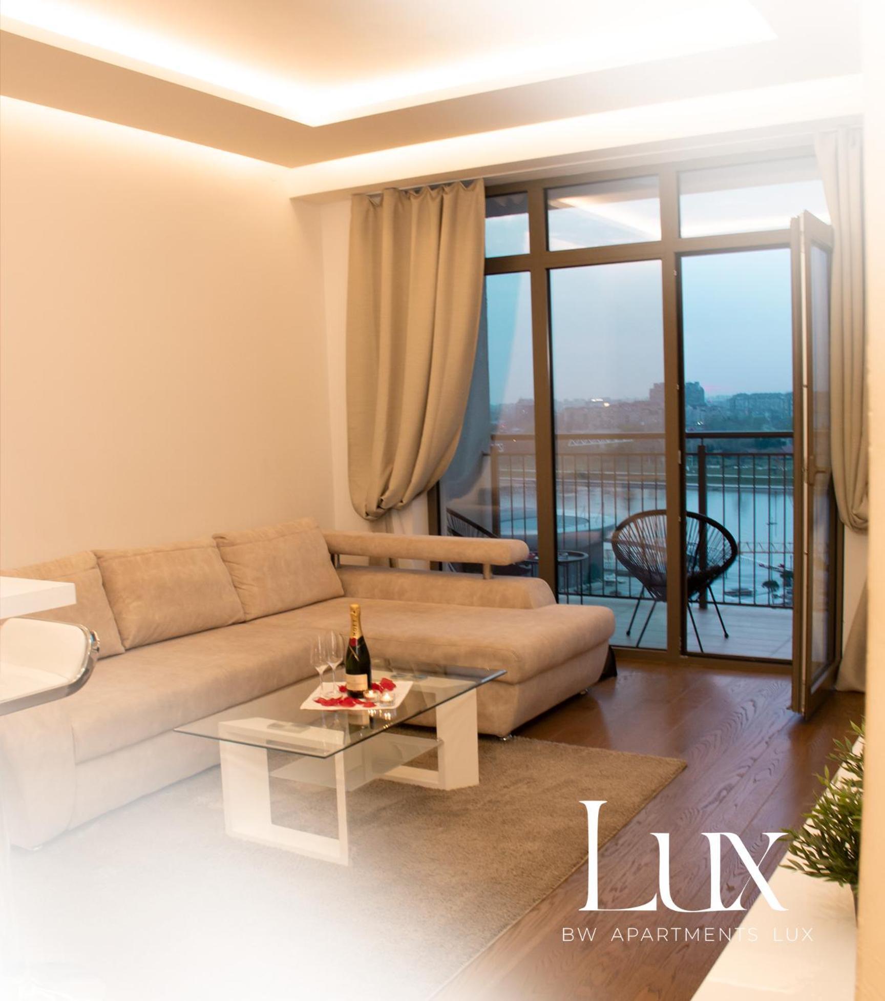 Bw Lux - Waterfront Apartment Belgrade